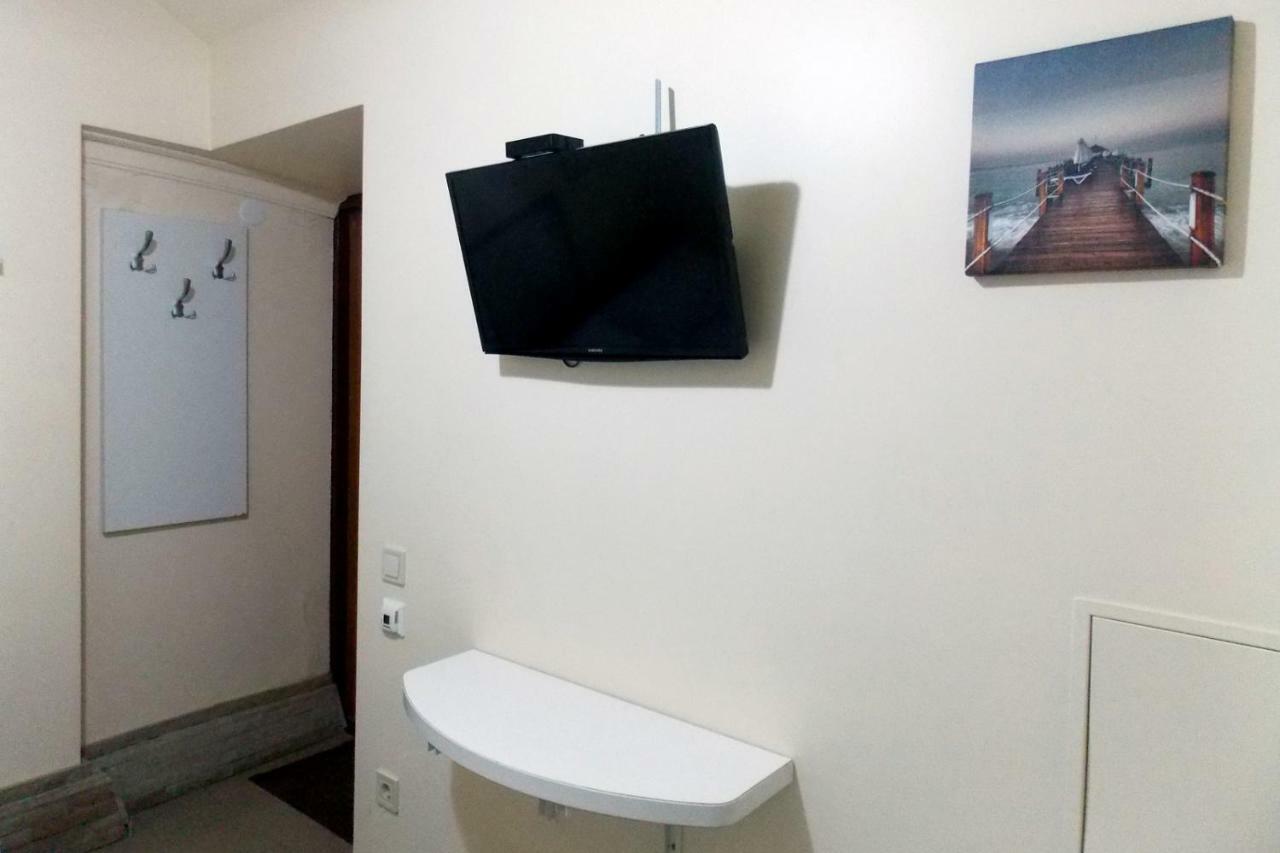 Compact Studio In The City Center Apartamento Lviv Exterior foto